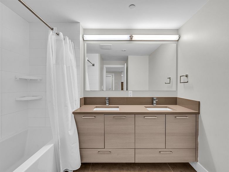 607 3451 Sawmill Crescent