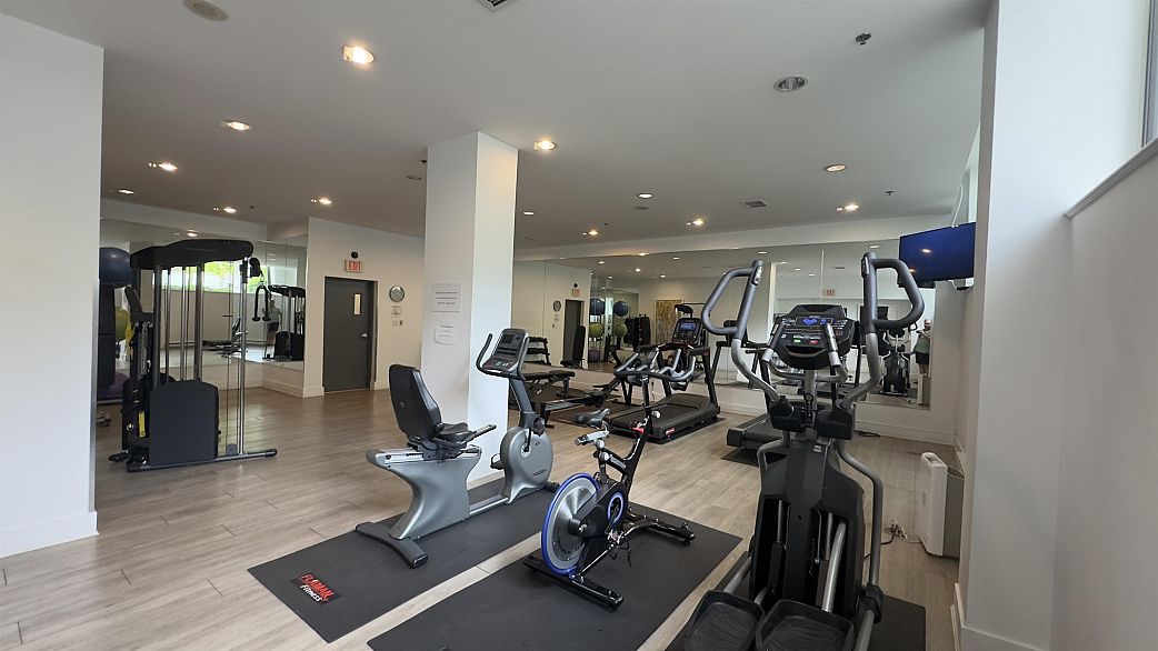 1404 1228 W Hastings Street