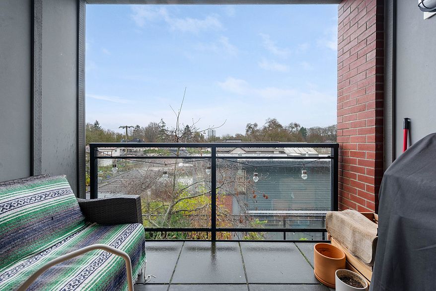 315 707 E 20th Avenue