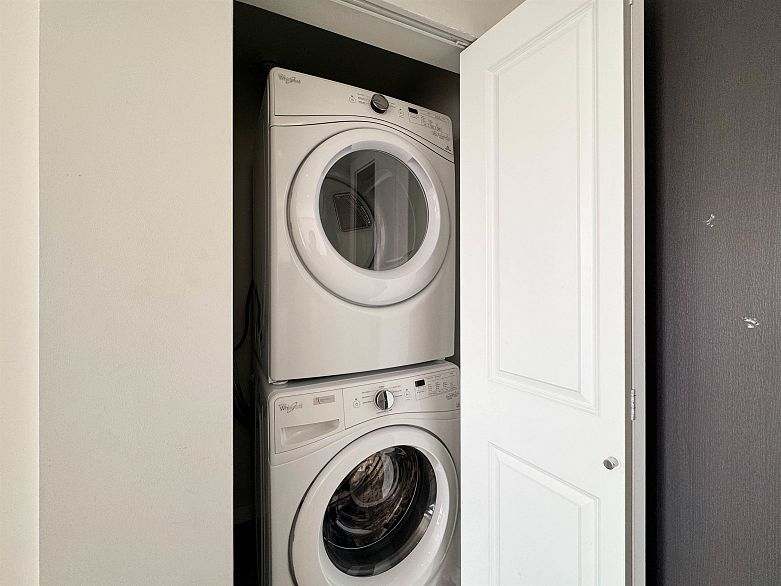 404 3289 Riverwalk Avenue