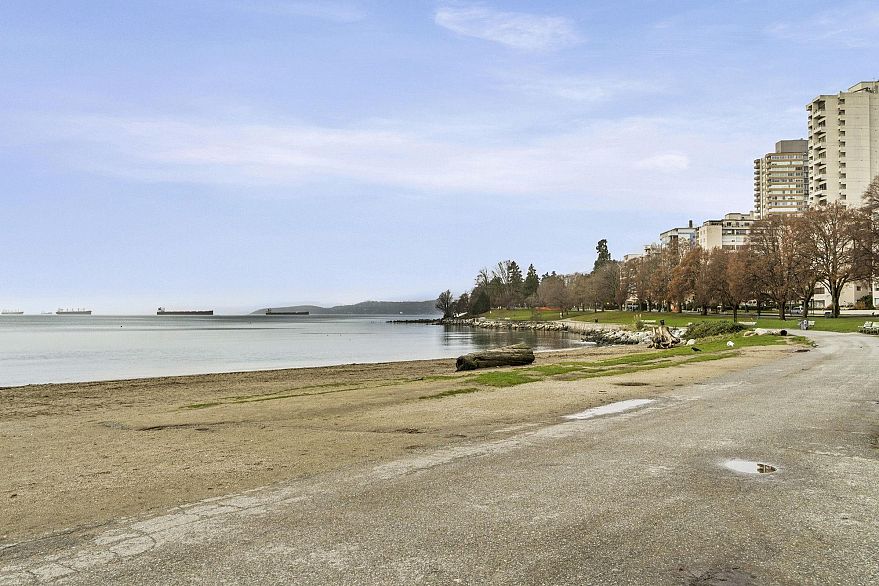 505 1180 Broughton Street