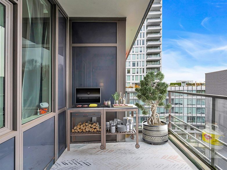 607 3451 Sawmill Crescent