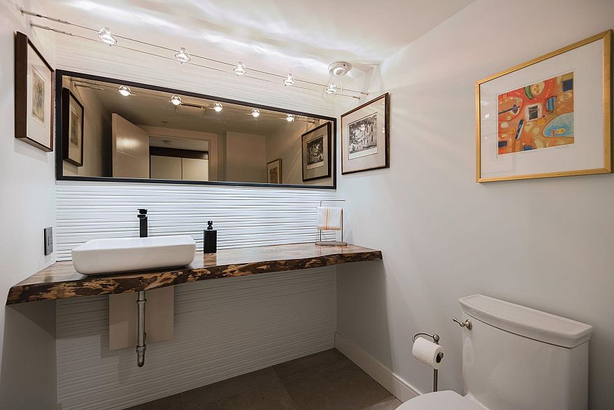 PH7 1688 Robson Street