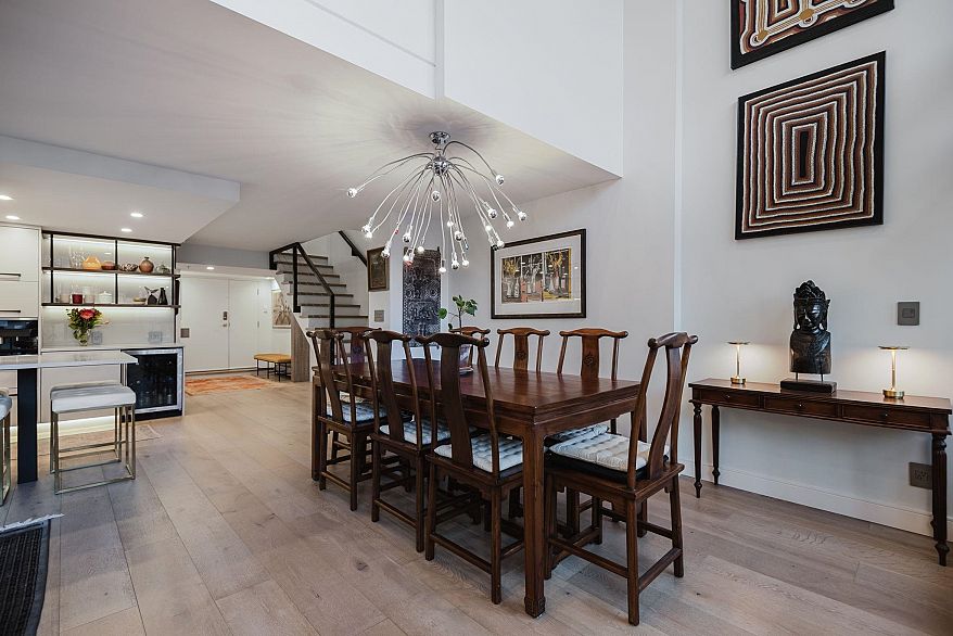 PH7 1688 Robson Street