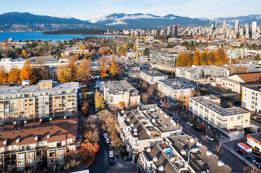 310 2768 Cranberry Drive