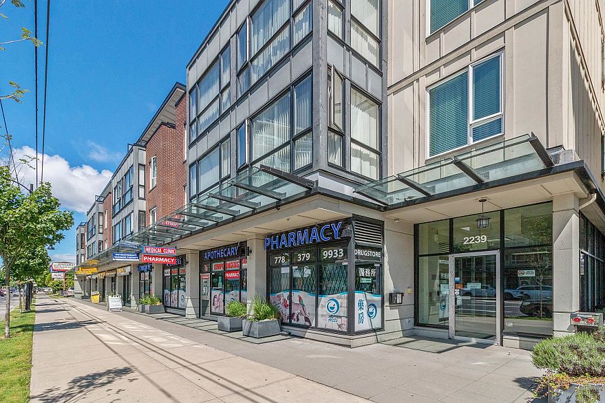 PH3 2239 Kingsway Street