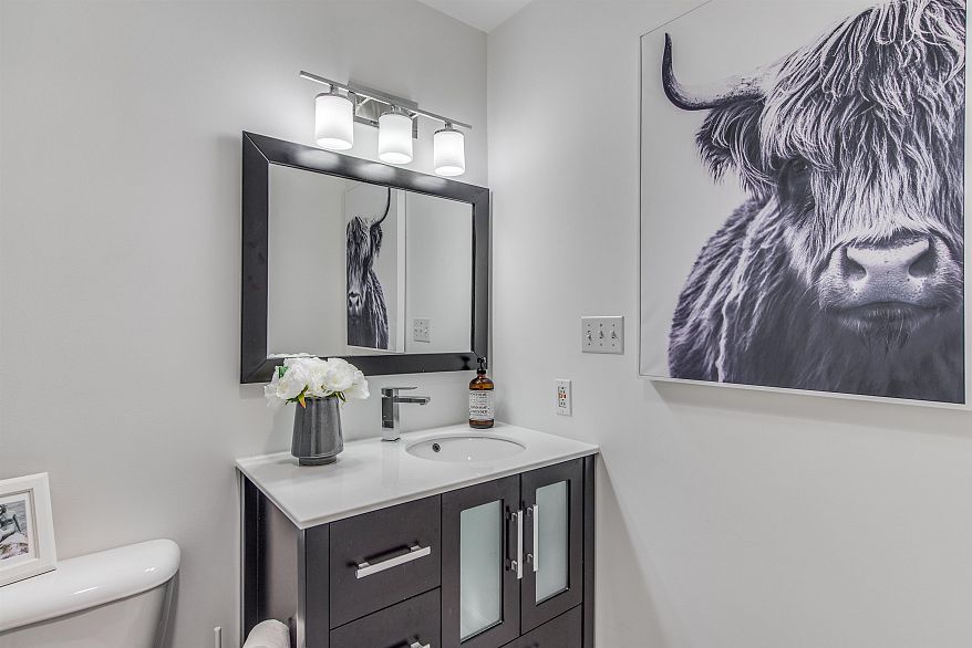 PH6 1060 ALBERNI STREET, Vancouver BC V6E 4K2