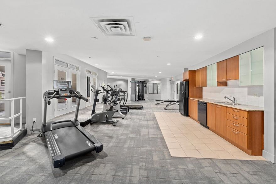 505 4028 Knight Street