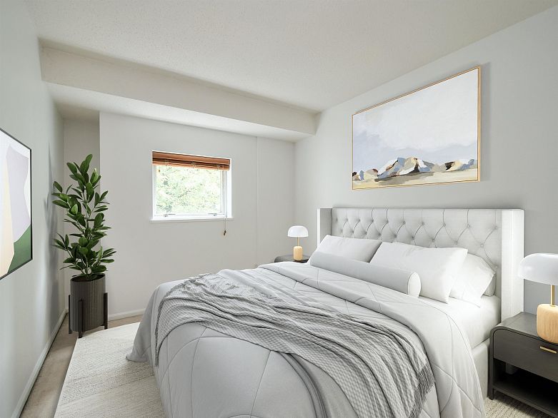 TH8 707 Broughton Street