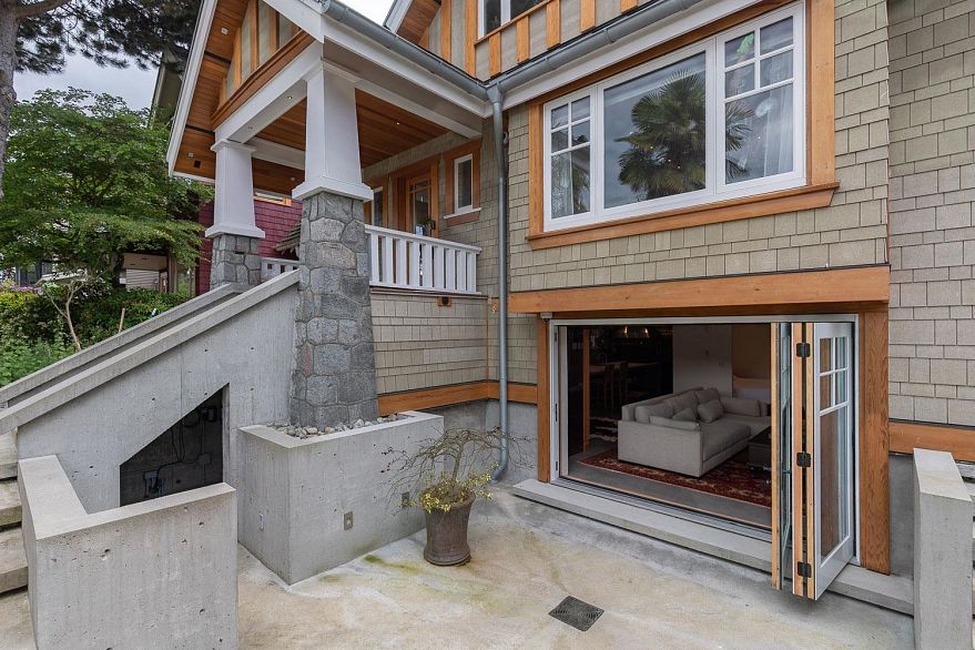 2988 Point Grey Road