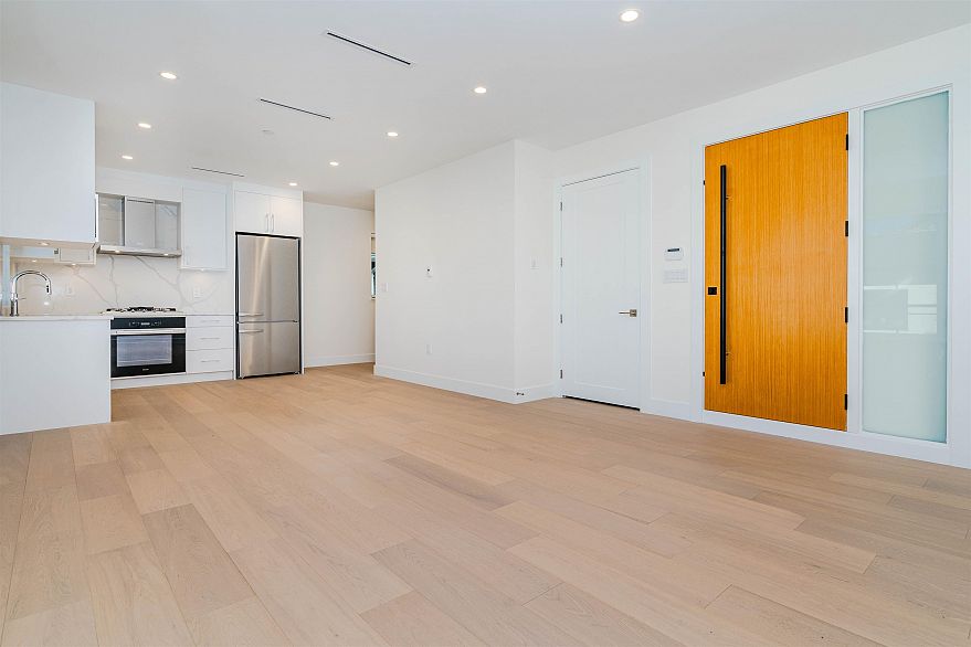 1 8190 Cartier Street