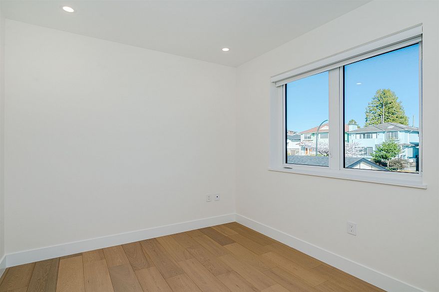 1 8190 Cartier Street