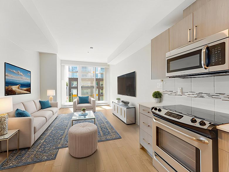 516 388 Kootenay Street