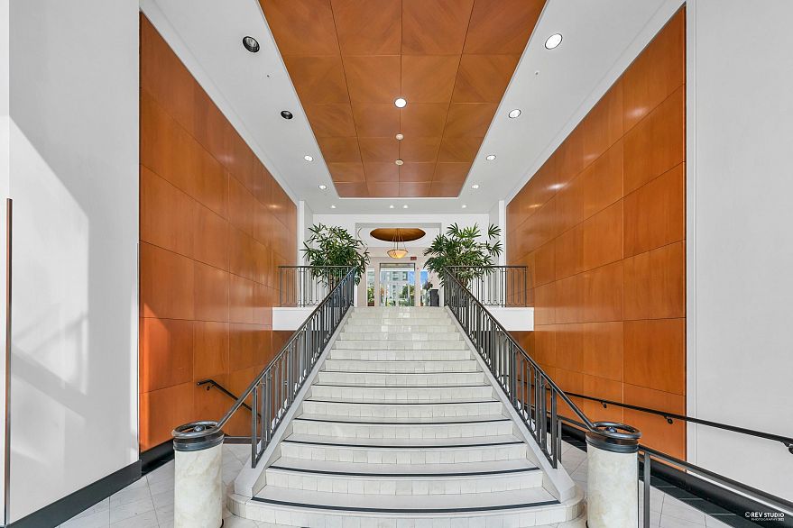 1708 1500 Hornby Street