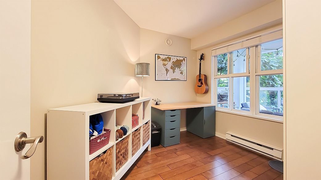 214 3038 Kent Avenue South E