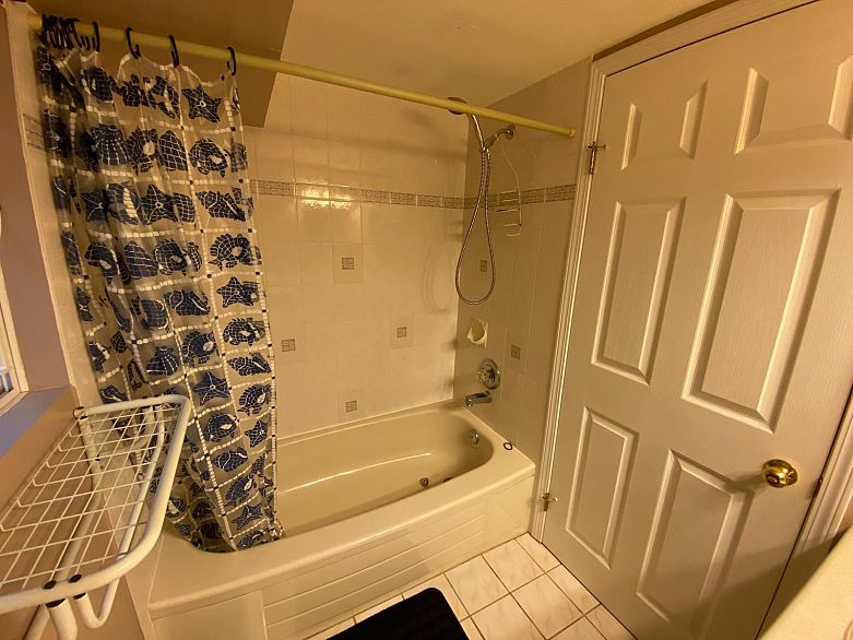 1326 Windermere Street