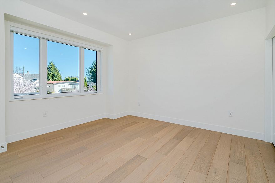 1 8190 Cartier Street