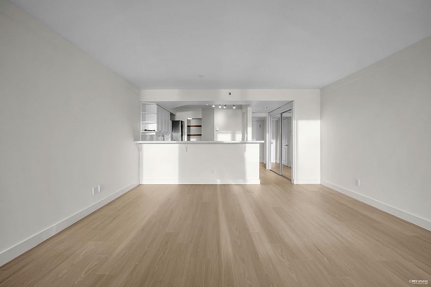 203 1000 Beach Avenue