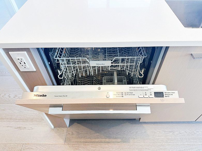 908 5410 Shortcut Road