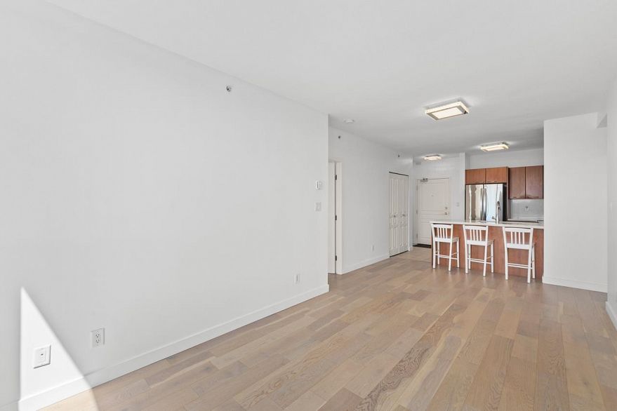 505 4028 Knight Street