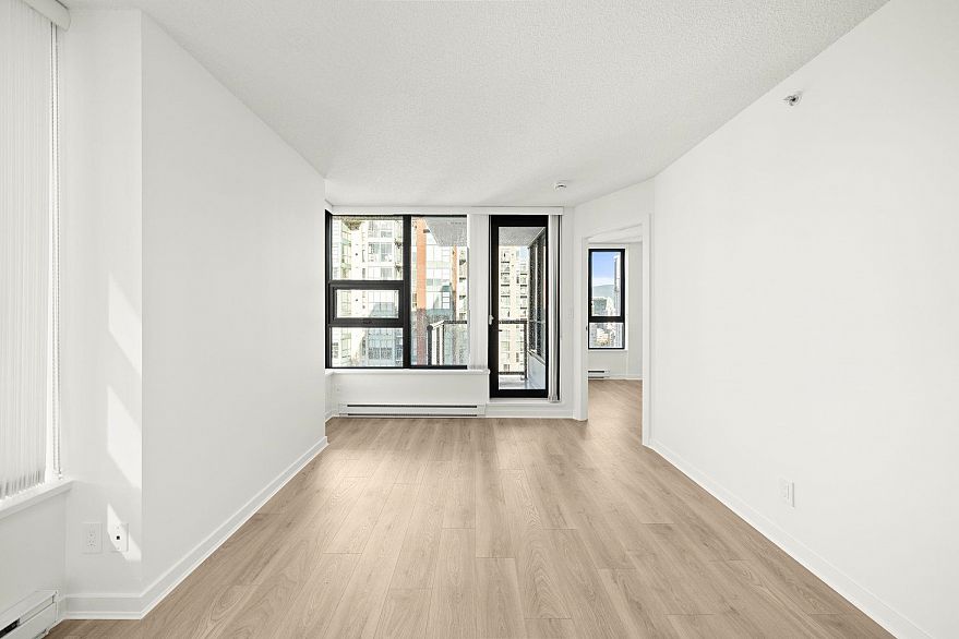 2701 928 Homer Street