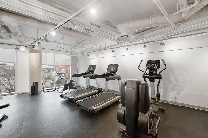 508 180 E 2nd Avenue