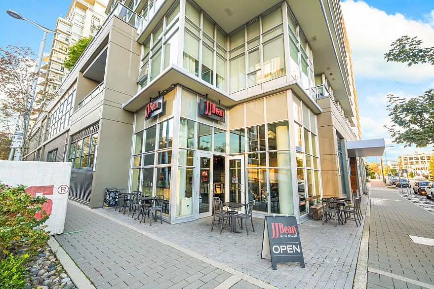 1201 1788 Columbia Street