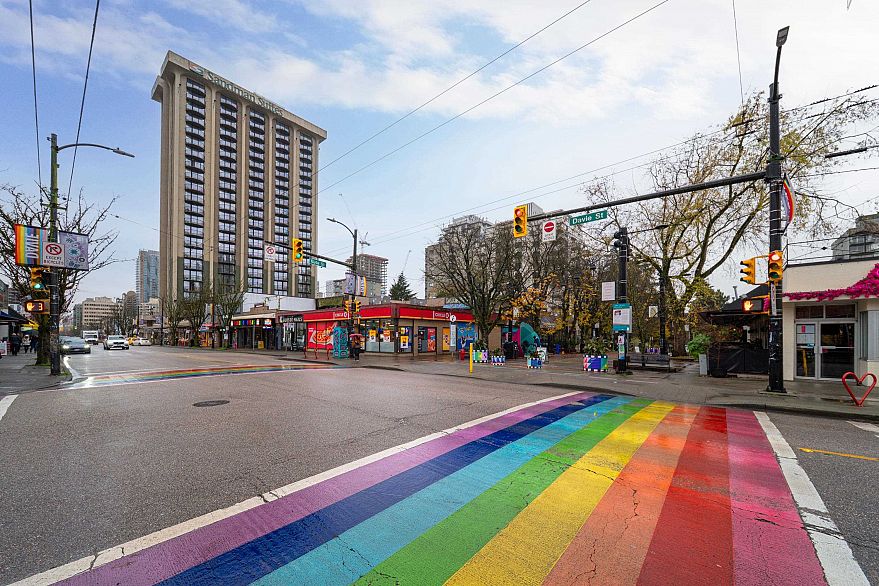 301 1234 Pendrell Street