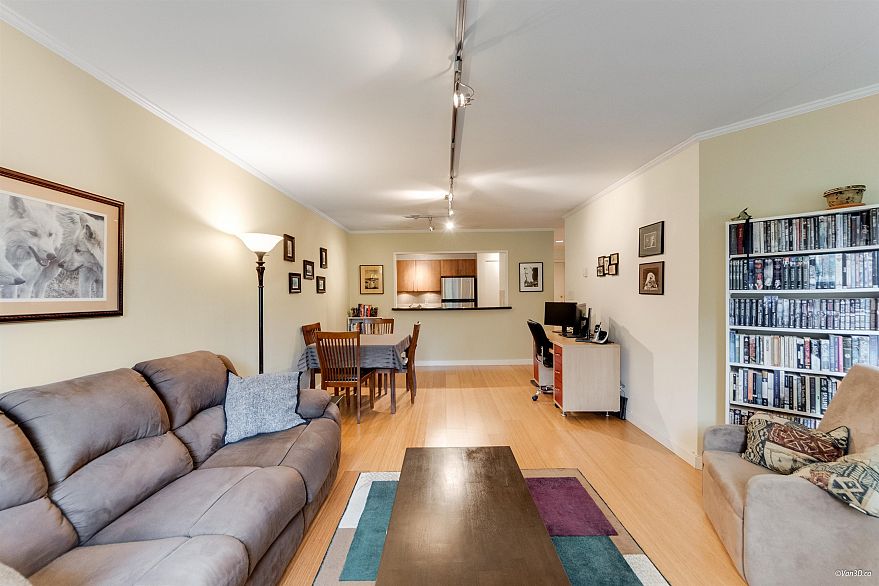 302 1633 W 11th Avenue