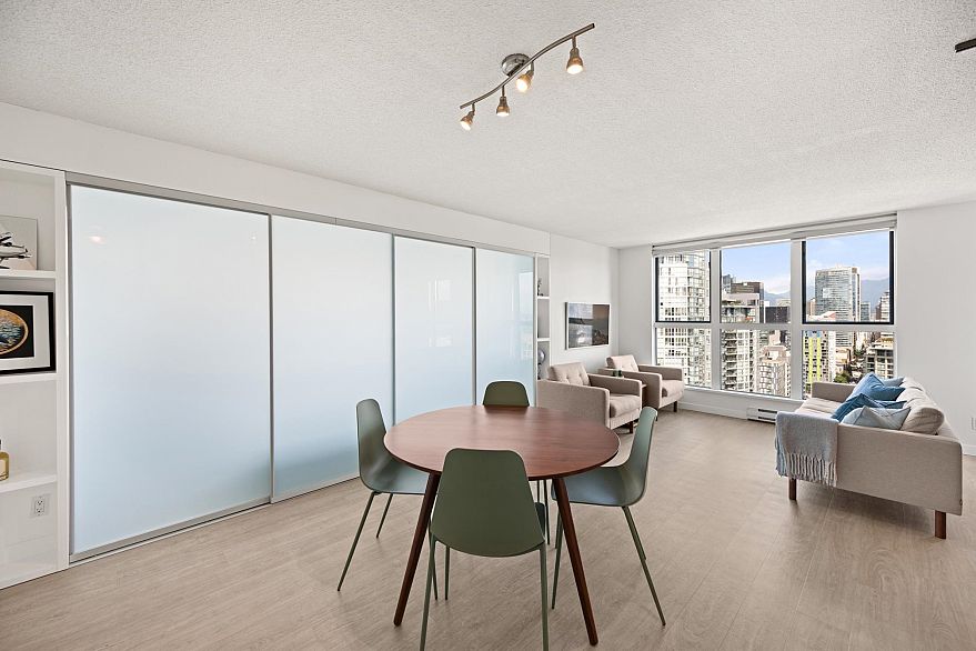 2004 1238 Seymour Street