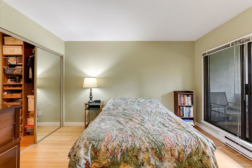 302 1633 W 11th Avenue