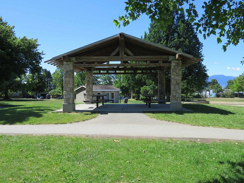 4960 Prince Albert Street