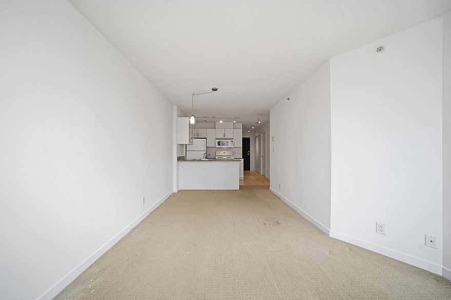 1908 938 Smithe Street