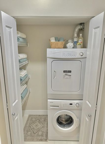 302 2388 Western Parkway