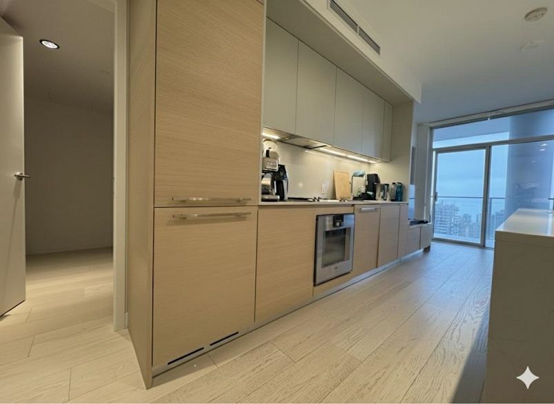 3801 1289 Hornby Street