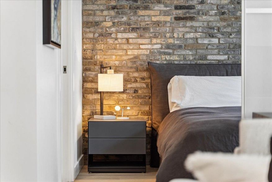 402 1477 W Pender Street