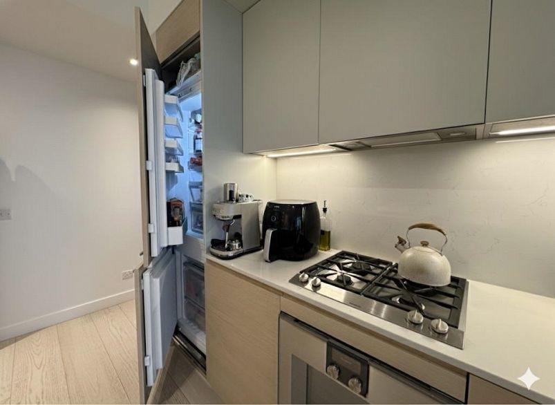 3801 1289 Hornby Street