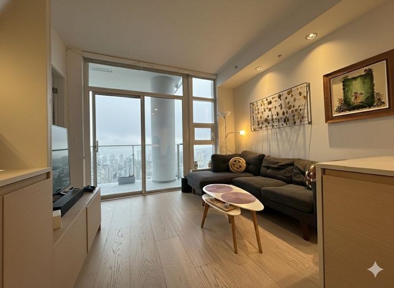 3801 1289 Hornby Street