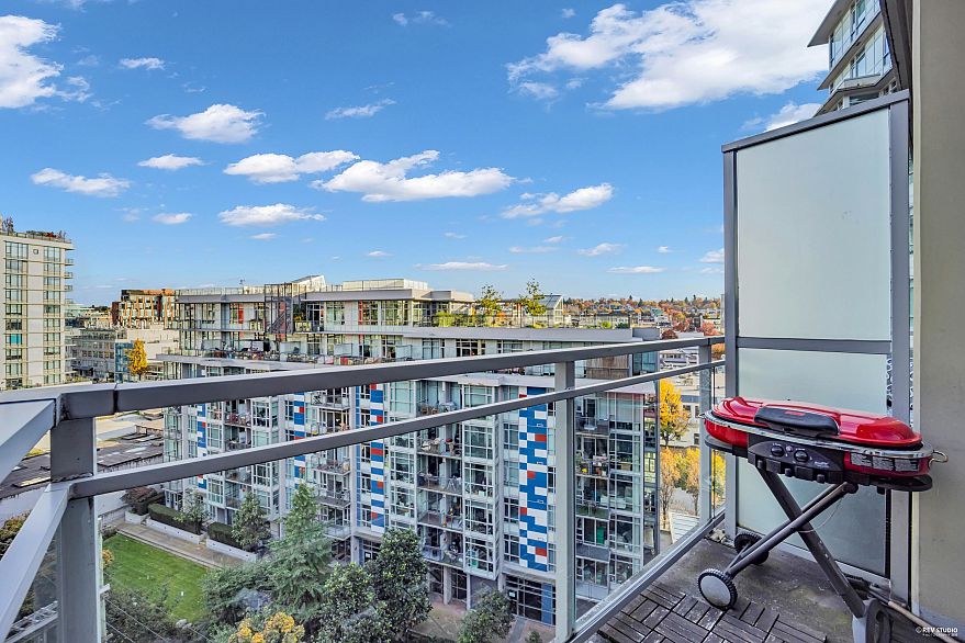 1002 88 W 1st Avenue