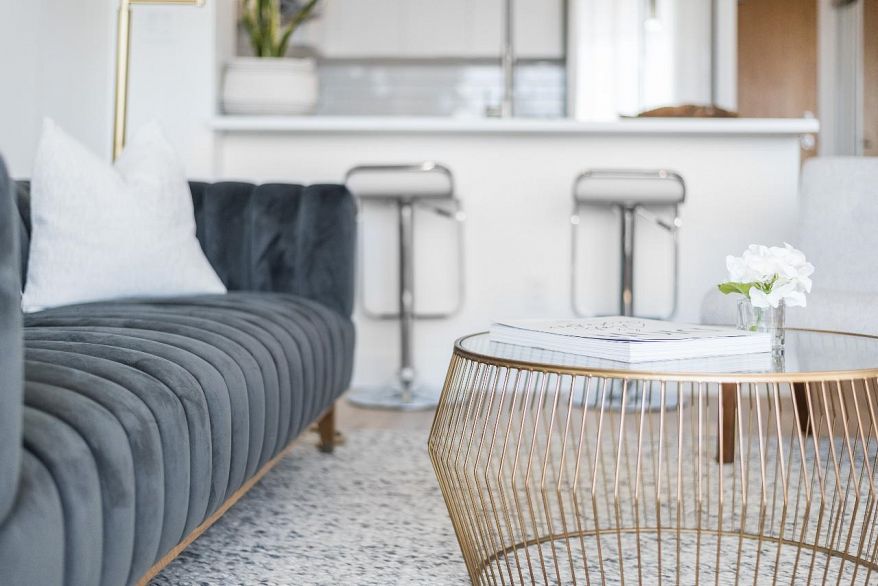 2208 63 Keefer Place