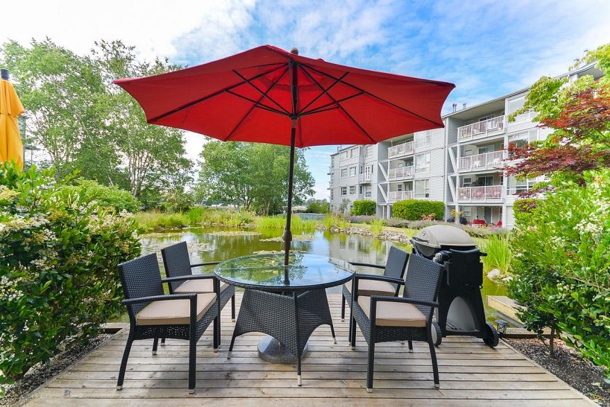 TH2 2040 E Kent South Avenue