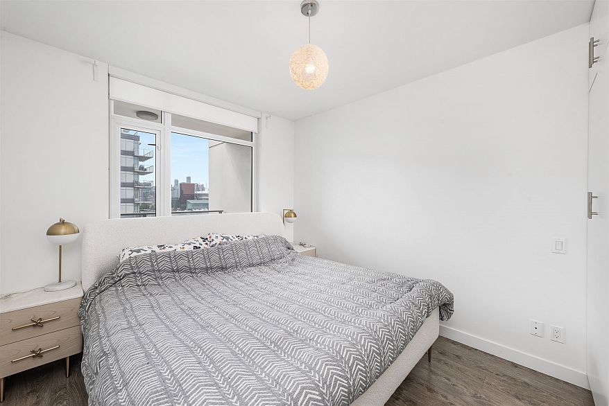 1103 110 Switchmen Street