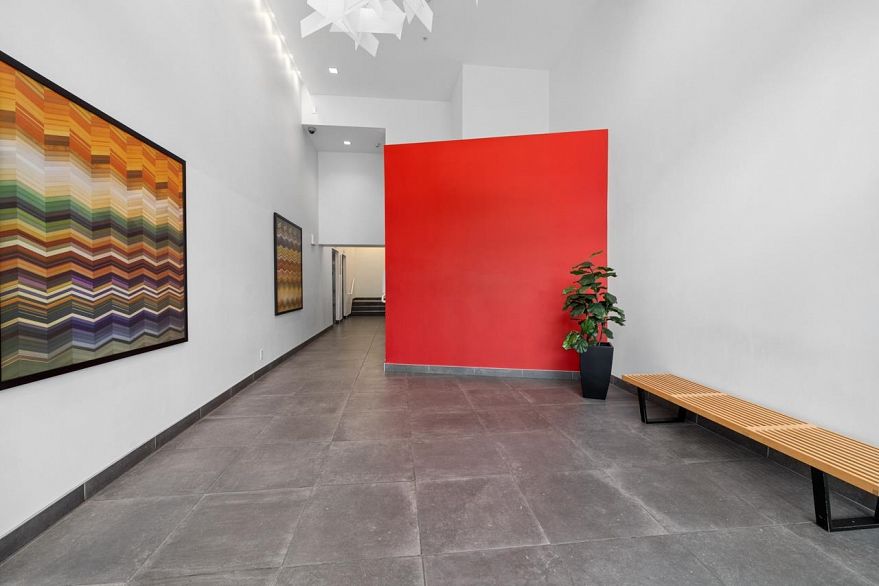 PH1 933 E Hastings Street