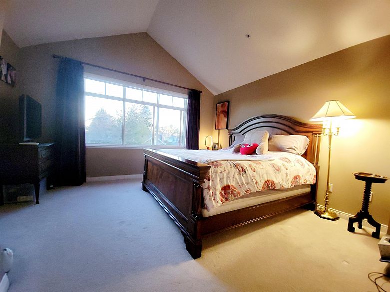 5389 LARCH STREET, Vancouver BC V6M 4C8