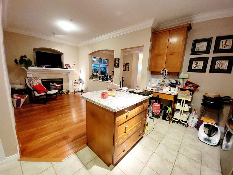 5389 LARCH STREET, Vancouver BC V6M 4C8