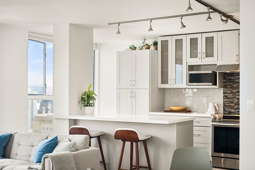 2004 1238 Seymour Street