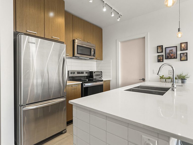 507 2321 Scotia Street