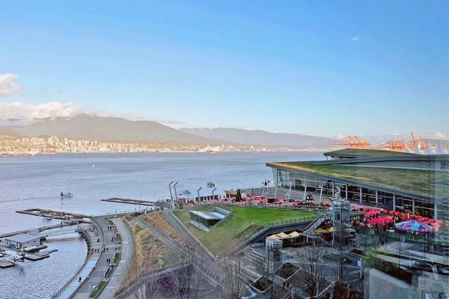 1001 1139 W Cordova Street