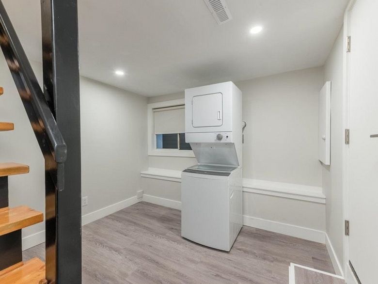 3403 Carolina Street