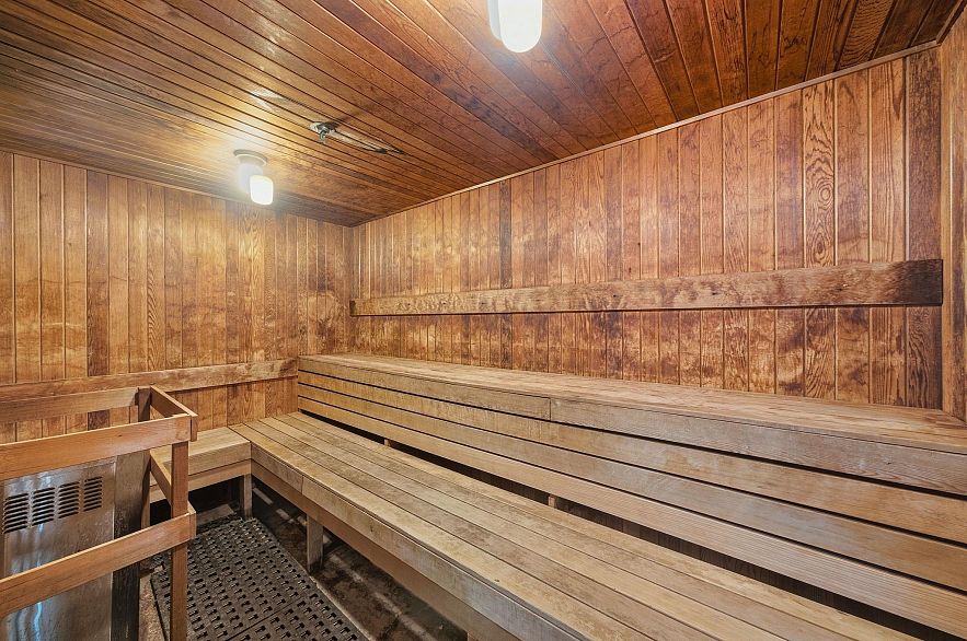 408 2201 Pine Street